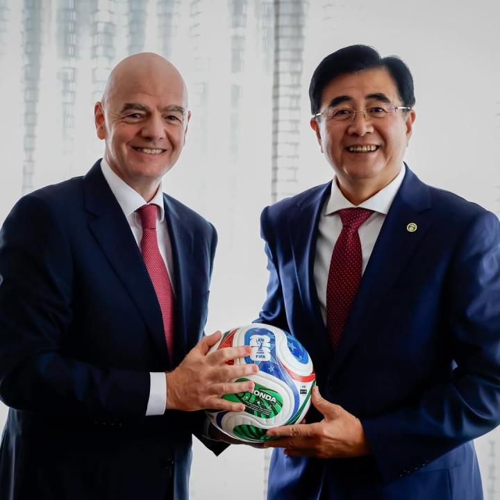 因凡蒂諾溫哥華會見宋凱 FIFA前進計劃推動中國足球體系重組 因凡蒂諾溫哥華會見宋凱 FIFA前進計劃推動中國足球體系重組