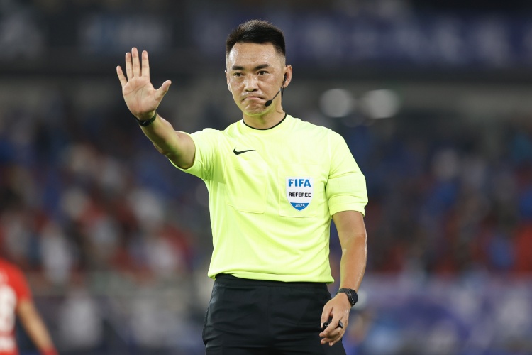 U17亞洲杯中國(guó)裁判組確定：杜健鑫主裁、湯朝邊裁