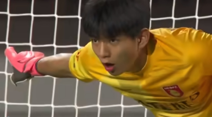 前中超門將王年將成轉(zhuǎn)行短劇：5場(chǎng)丟22球到偶像劇男主