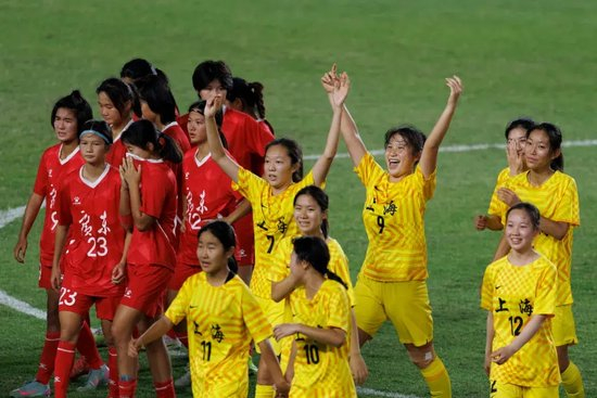 十五運U16女足決賽:上海點球制勝1-0廣東奪競體首金 十五運U16女足決賽:上海點球制勝1-0廣東奪競體首金