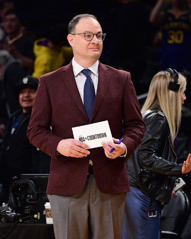55歲沃神宣布退役：30年NBA爆料一哥封筆