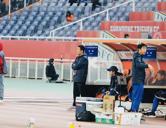 瓦科帽子戲法 泰山4-2逆轉浙江 終結四輪不勝 瓦科帽子戲法 泰山4-2逆轉浙江 終結四輪不勝