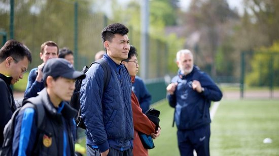 足協青訓教練團完成三周英超進修 于海曝訓練對標實戰