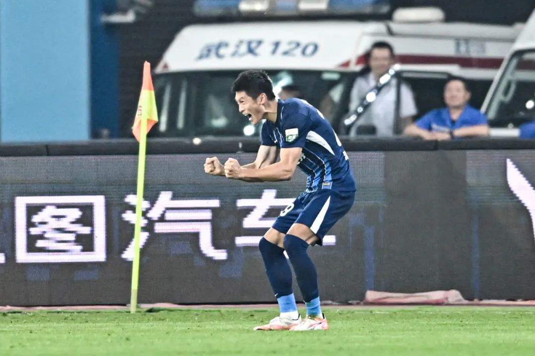 44秒閃擊到逆轉，鄧卓翔四場7分激活三鎮“魂”