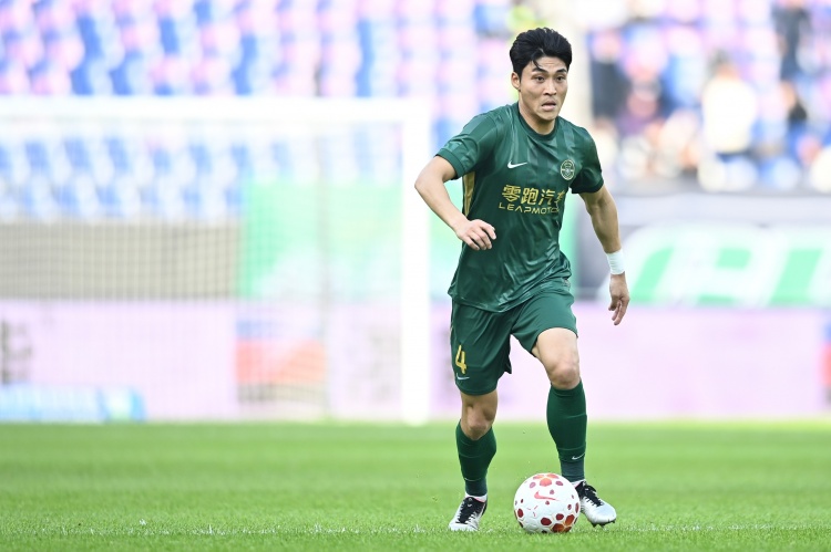 樸鎮燮累計四黃停賽 賽后直飛韓國隊報到 浙江主場0-5負鐵人