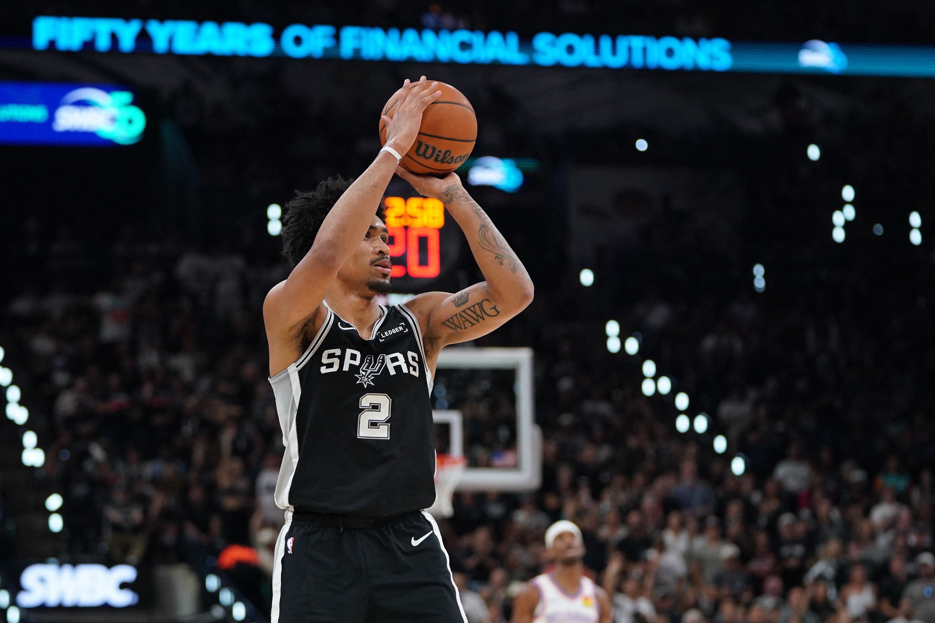 哈珀新秀季后賽200+80+20 歷史第四人