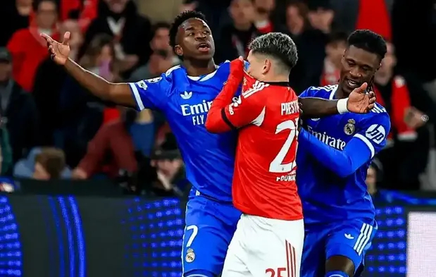 FIFA世界杯新規(guī)落地：定位球VAR可回溯取消進球，拖時間戰(zhàn)術遭重擊