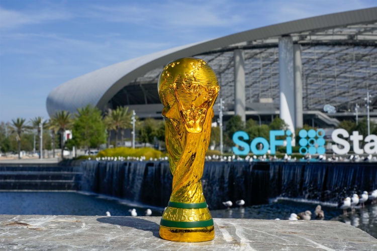 FIFA警告世界杯球迷：臟話、不雅手勢將直接驅逐