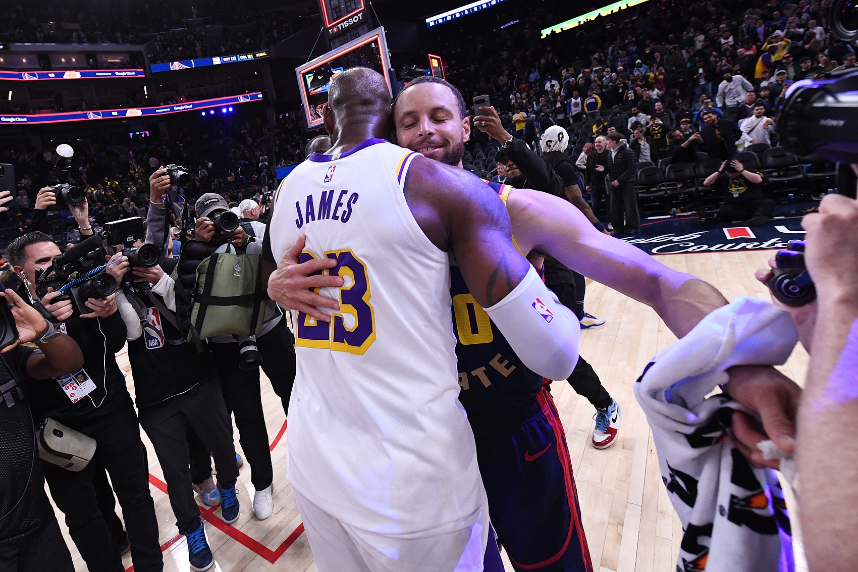 佛得角門將粉絲數暴漲超1100萬 NBA僅12人達千萬 詹皇1.5億斷層領先